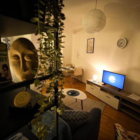 L&B Studio Apartment Pristina Eksteriør bilde