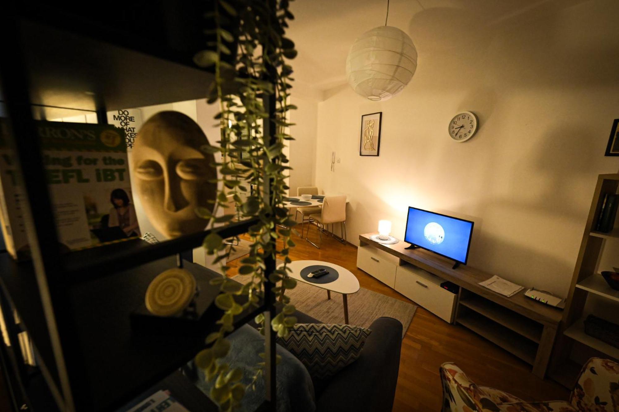 L&B Studio Apartment Pristina Eksteriør bilde